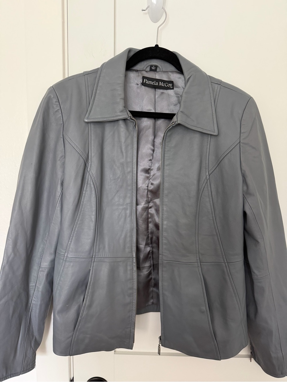 Pamela McCoy Women's Slate Gray Leather Zip Jacket